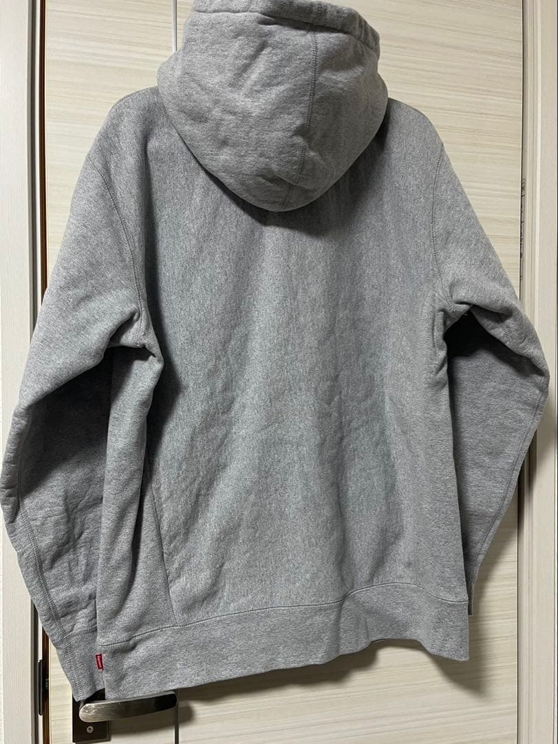 Supreme シュプリーム　ボックスロゴ　パーカー　古い物