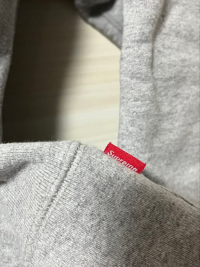 Supreme シュプリーム　ボックスロゴ　パーカー　古い物