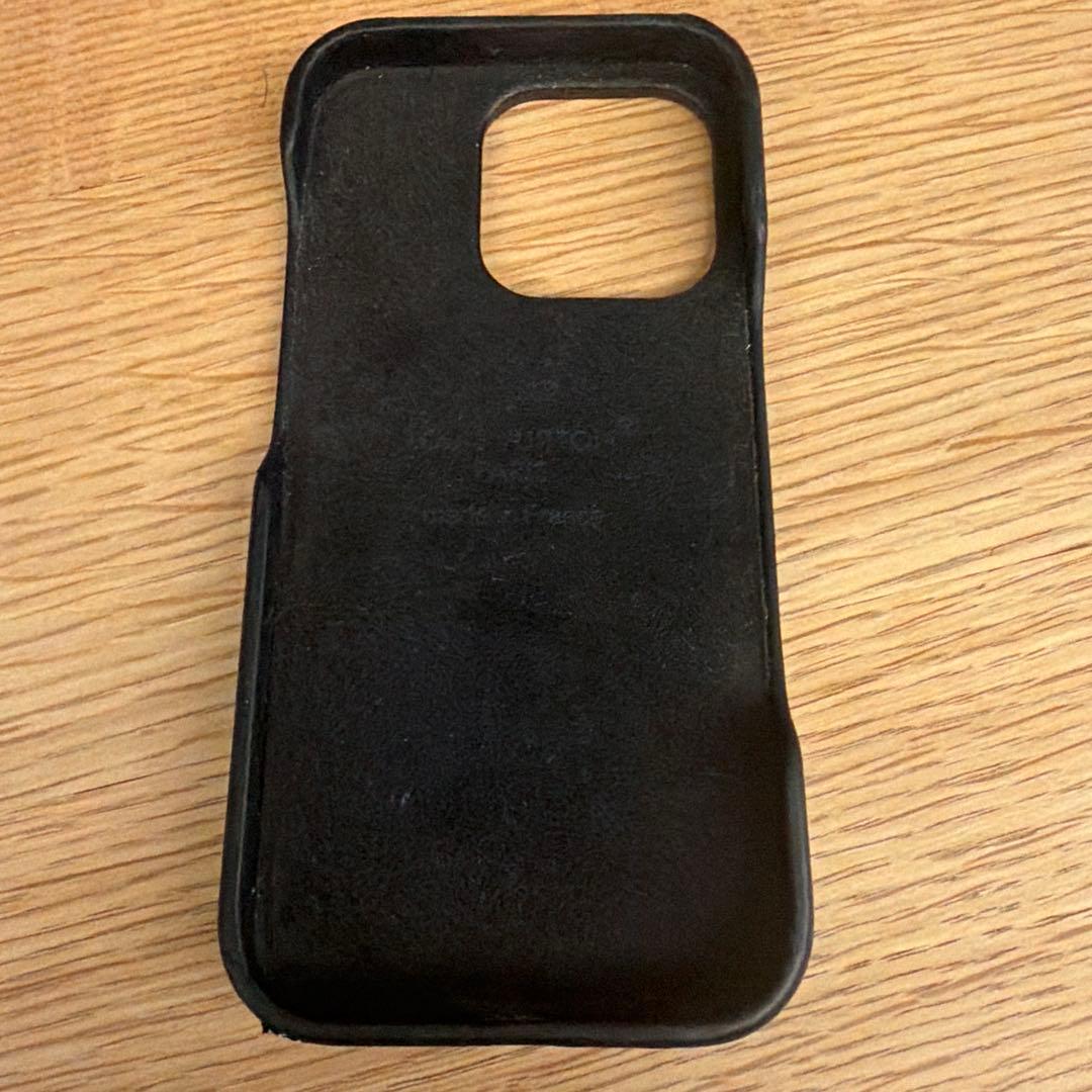Louis Vuitton iPhone16PRO用レザーケース ブラック