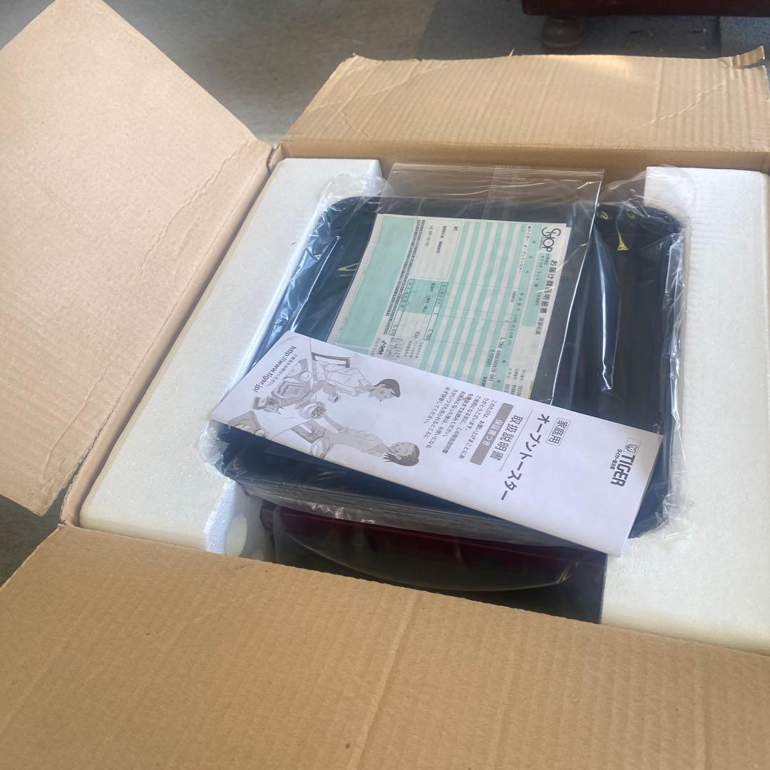 新品未使用タイガー オーブントースター やきたて レッド KAE-A130