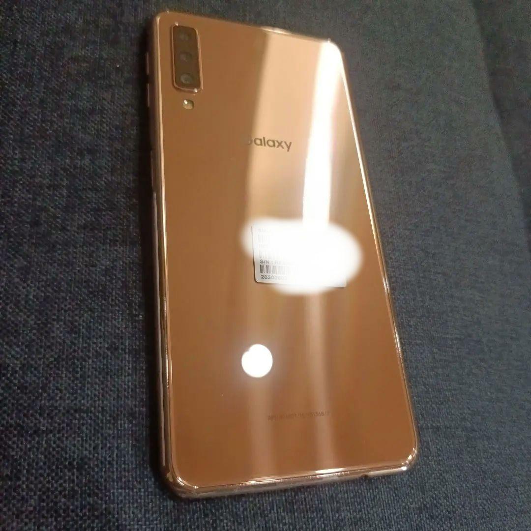 Samsung Galaxy A7 ゴールド 本体
