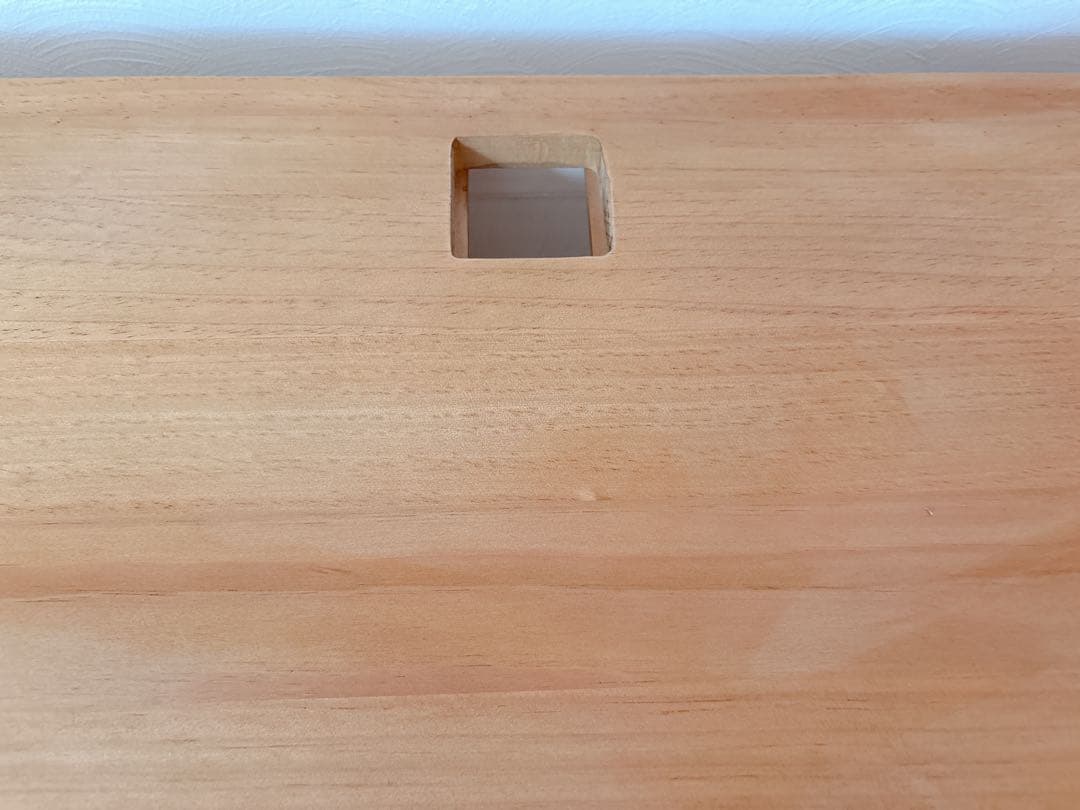 木製テレビ台 引き出し4つ ガラス扉付き　フレンチカントリー風　150センチ