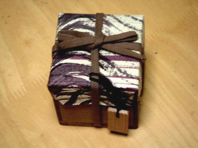 ♥極上　黒織部　ぐい呑み　四方桟 桐箱付き　骨董品