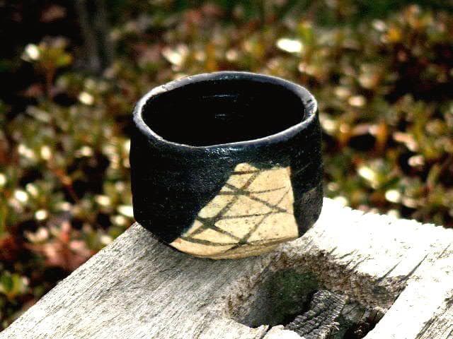 ♥極上　黒織部　ぐい呑み　四方桟 桐箱付き　骨董品