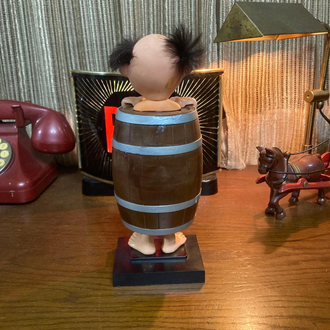 シガレットディスペンサー　ビンテージ煙草入れ人形　バレルマン