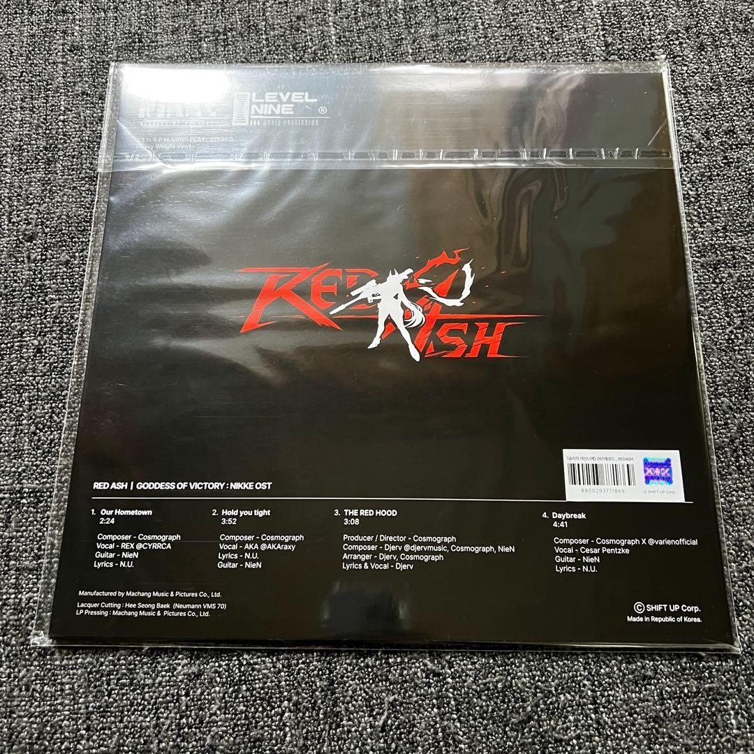 勝利の女神 NIKKE レッドフード LPプレイヤー & レコード 特典付き