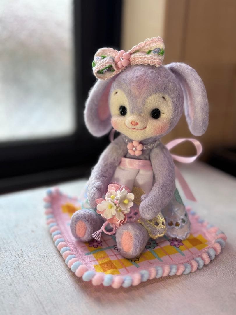 羊毛フェルト　作家様作品　うさぎ　ぬいぐるみ　ロップイヤー