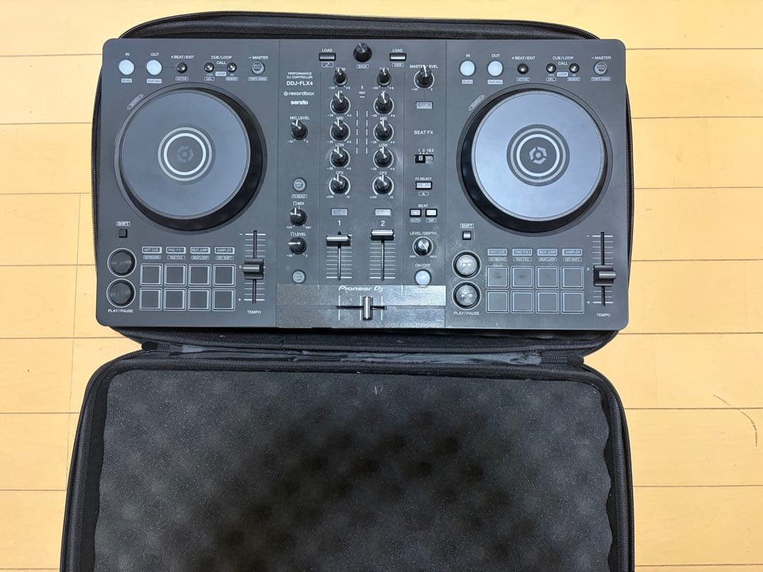 Pioneer DJ DDJ-FLX4 DJコントローラー ケース付き