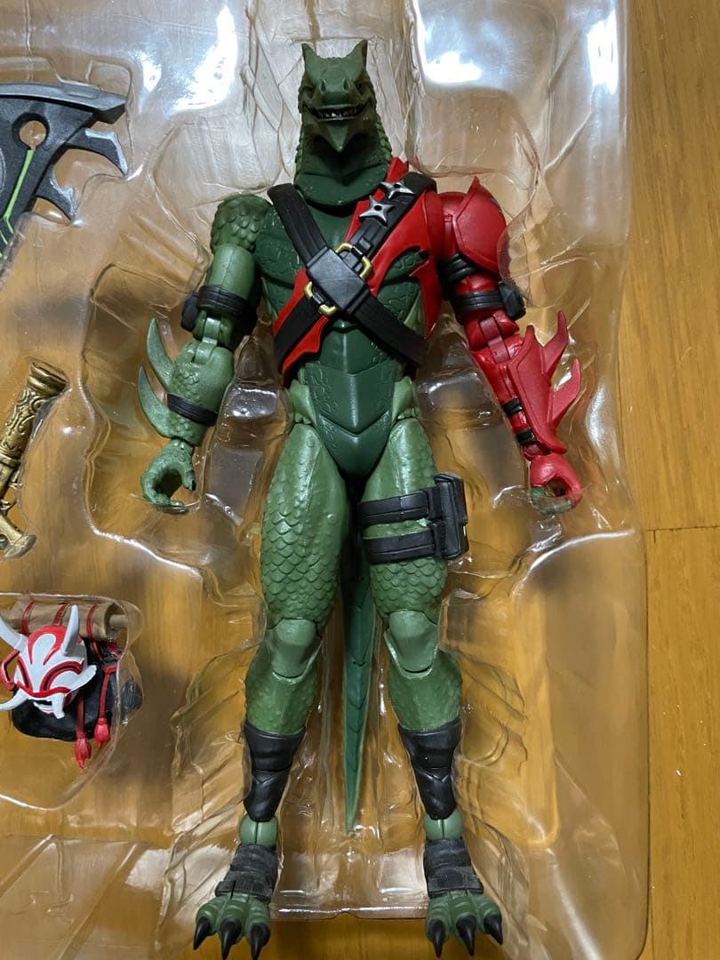 Fortnite Hybrid フィギュア　7インチ