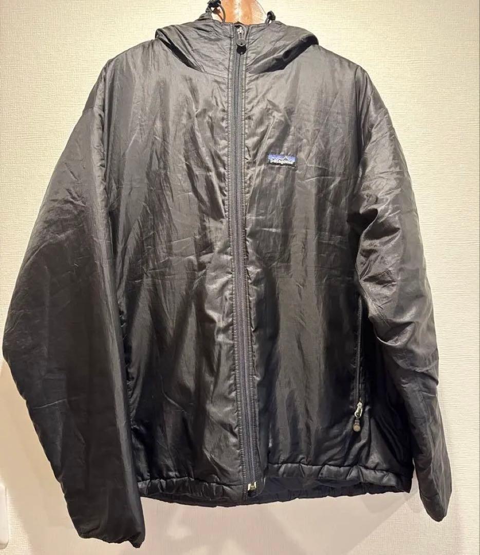 patagonia ブラック　中綿ジャケット フード付き