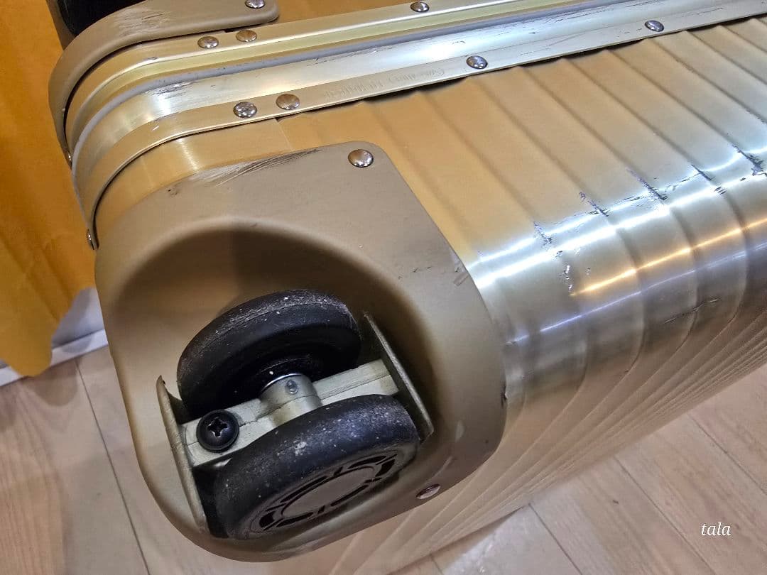RIMOWA リモワ トパーズ ゴールド プルタブ TSAロック サイドハンドル