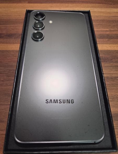 Galaxy S24 256GB SIMフリー オニキスブラック 国内版