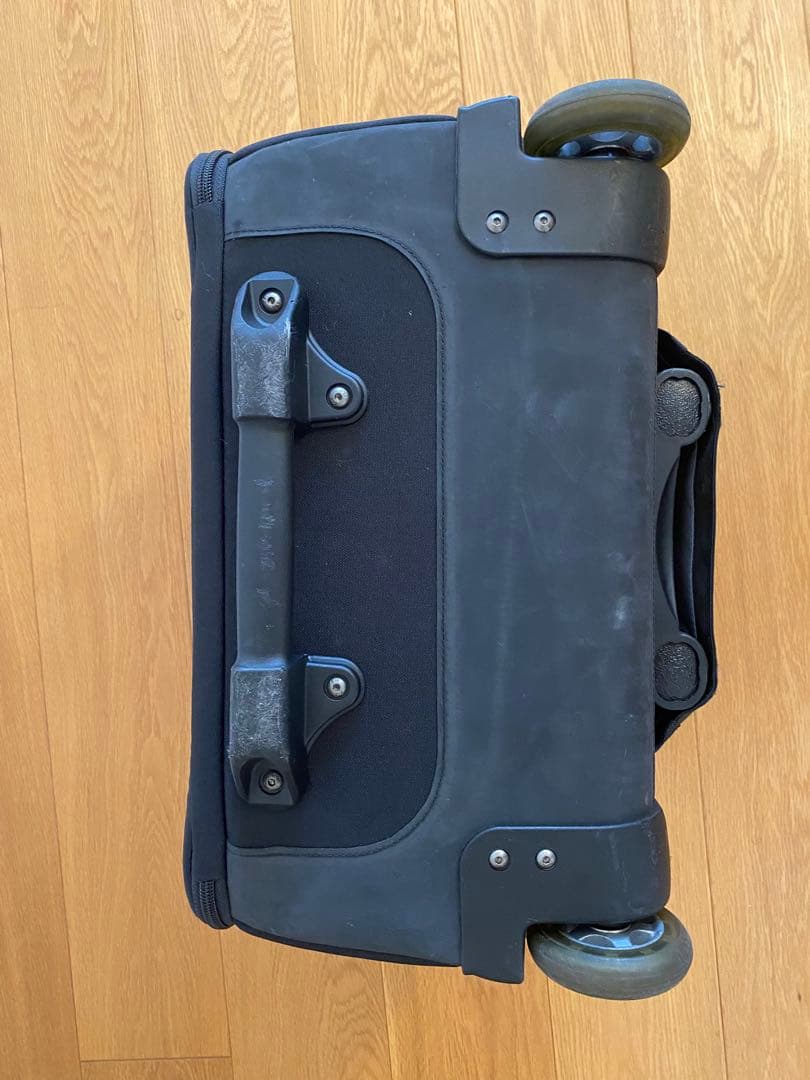 thinkTANK｜Airport Navigator キャリーケース