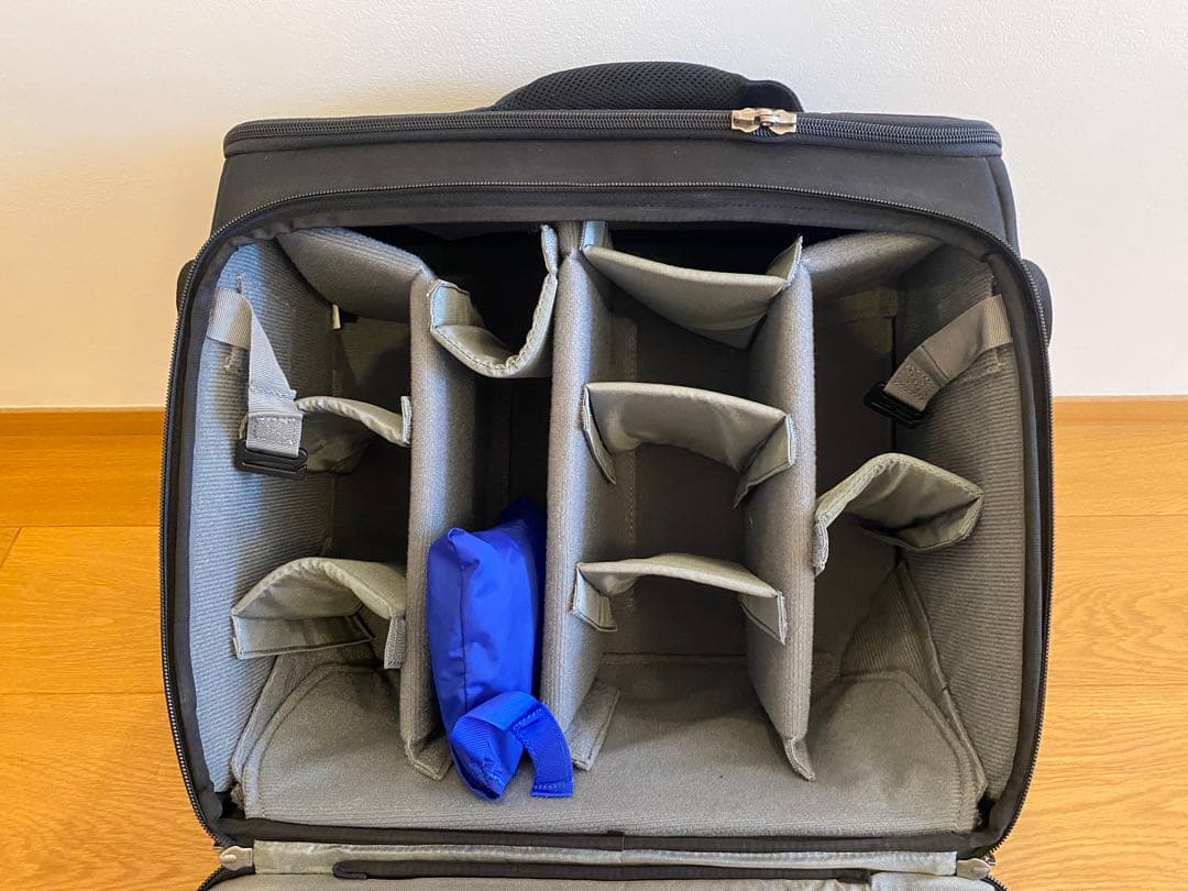 thinkTANK｜Airport Navigator キャリーケース