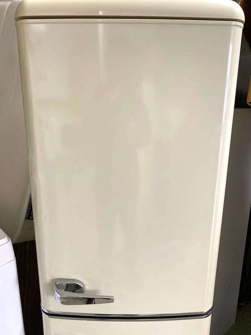 近隣地域限定送料無料 ✨アイリスオーヤマ　冷蔵庫 レトロ 2021年製