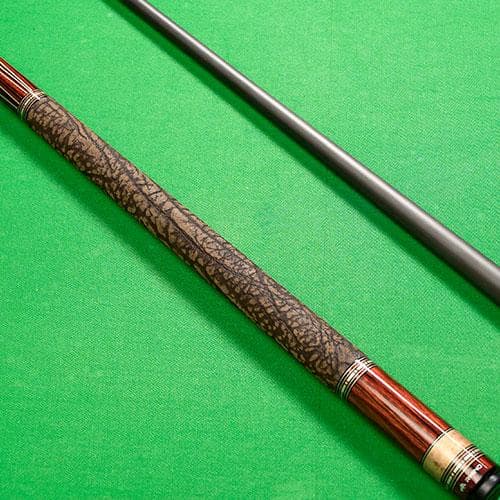 【IRC】 Ize.× RHINO ビリヤード キュー 子持ち六剣プリント 象革