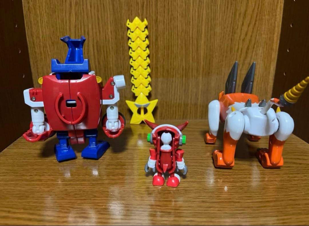 デジモンクロスウォーズ　デジモンクロスフィギュアシリーズ　シャウトモン　x5b