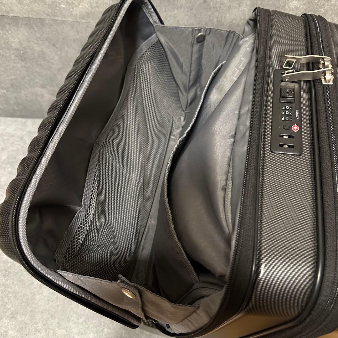 ace. パリセイド　キャリー　スーツケース　36L フロントオープン