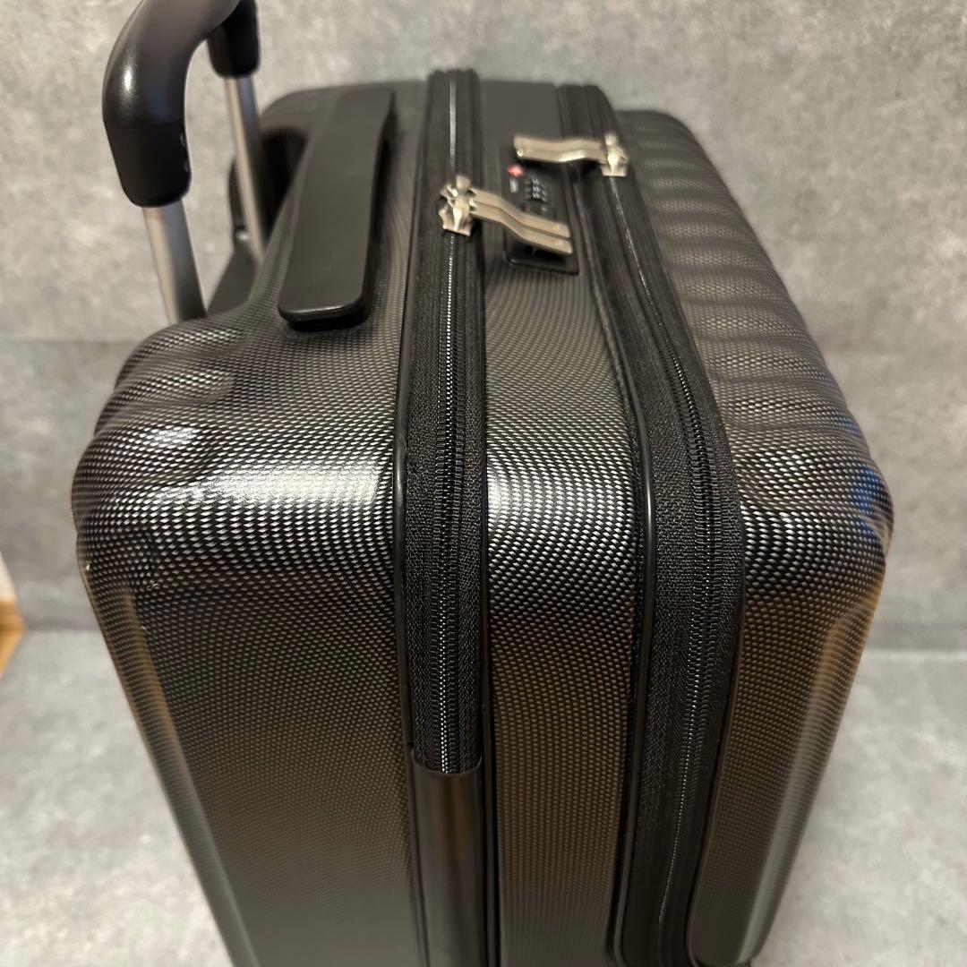 ace. パリセイド　キャリー　スーツケース　36L フロントオープン