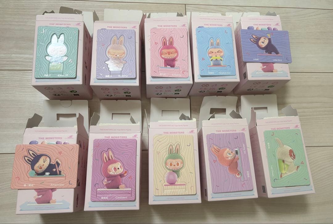 THE MONSTERS ラブブ　LAZY YOGA アソートボックス