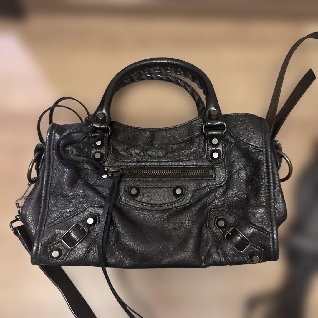 バレンシアガ ミニシティ（ミニ・モーターサイクルバッグ） ブラック