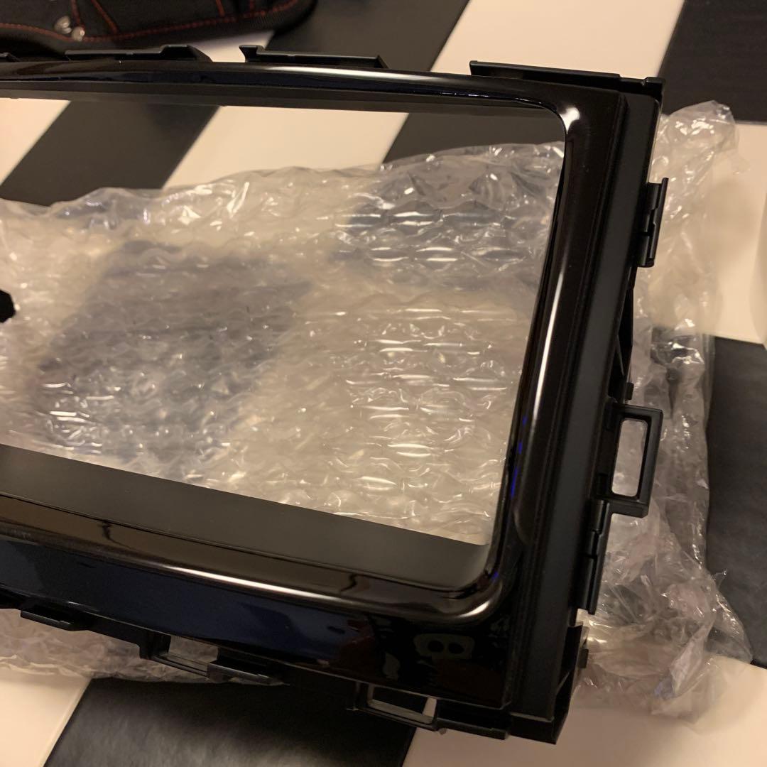 トヨタ純正ナビ7インチ　voxy 70