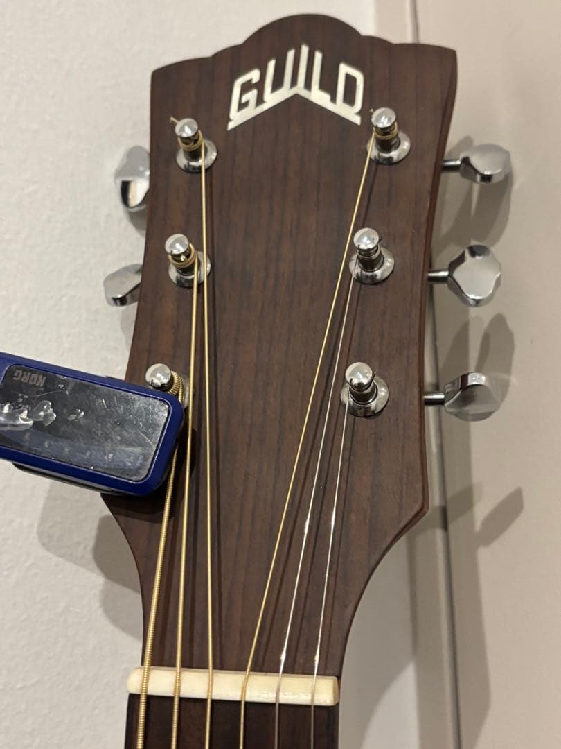 GUILD OM-240CE エレアコ