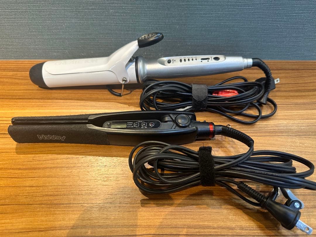 クレイツカールアイロン38ミリ、ノビーストレートアイロンの2本セット