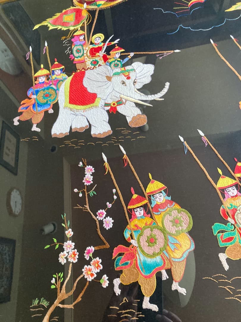 ベトナム壁掛け大型刺繍額入り