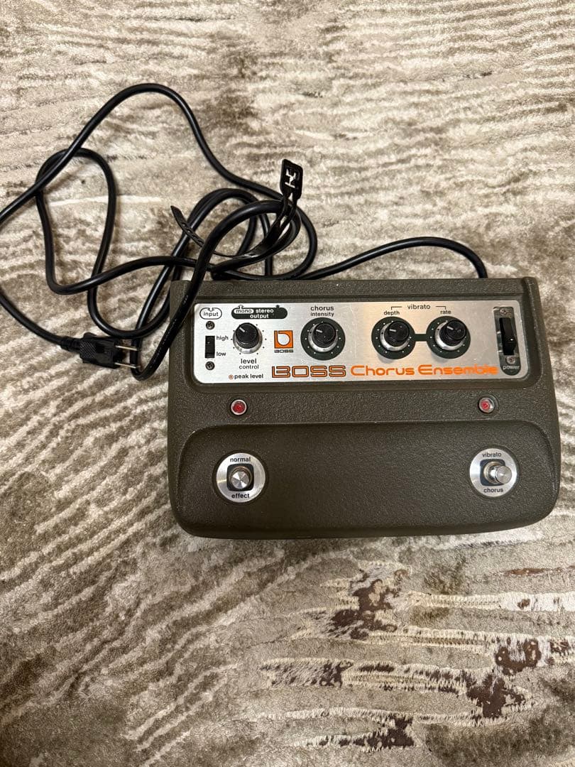 BOSS CE-1 1983年4月製　 Chorus Ensemble
