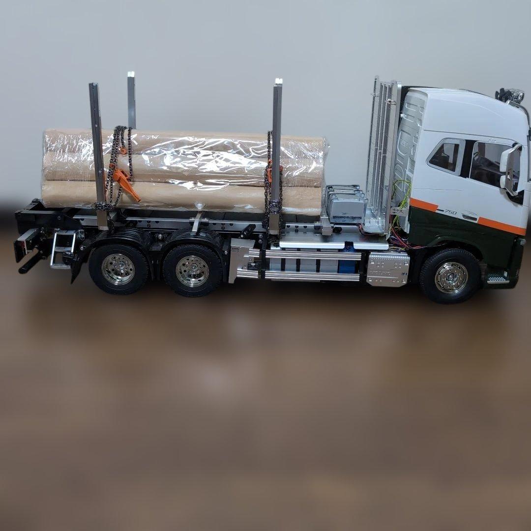 タミヤ1/14ボルボFH16　キャブサス＋リーフサスのグローブ