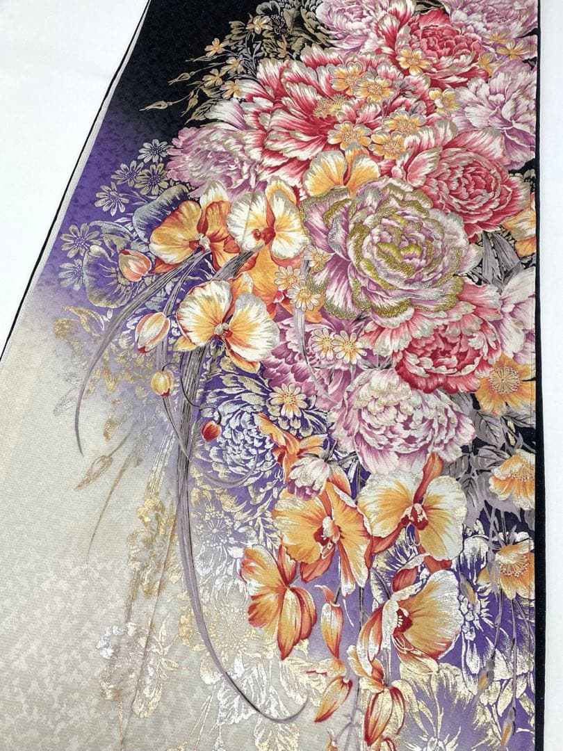 振袖 豪華 銀通し 刺繍 金彩 個性的 大輪 胡蝶蘭 身丈173cm 撥水加工済