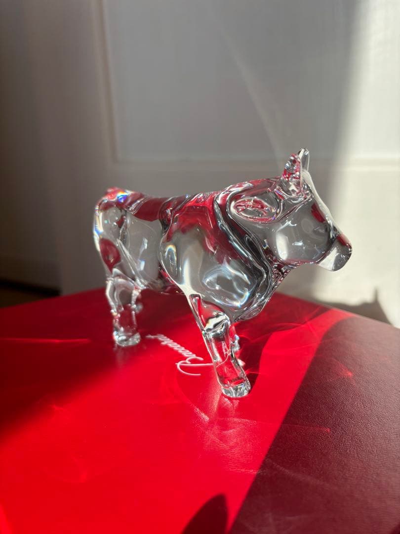 Baccarat クリスタルガラス 牛 置物　干支