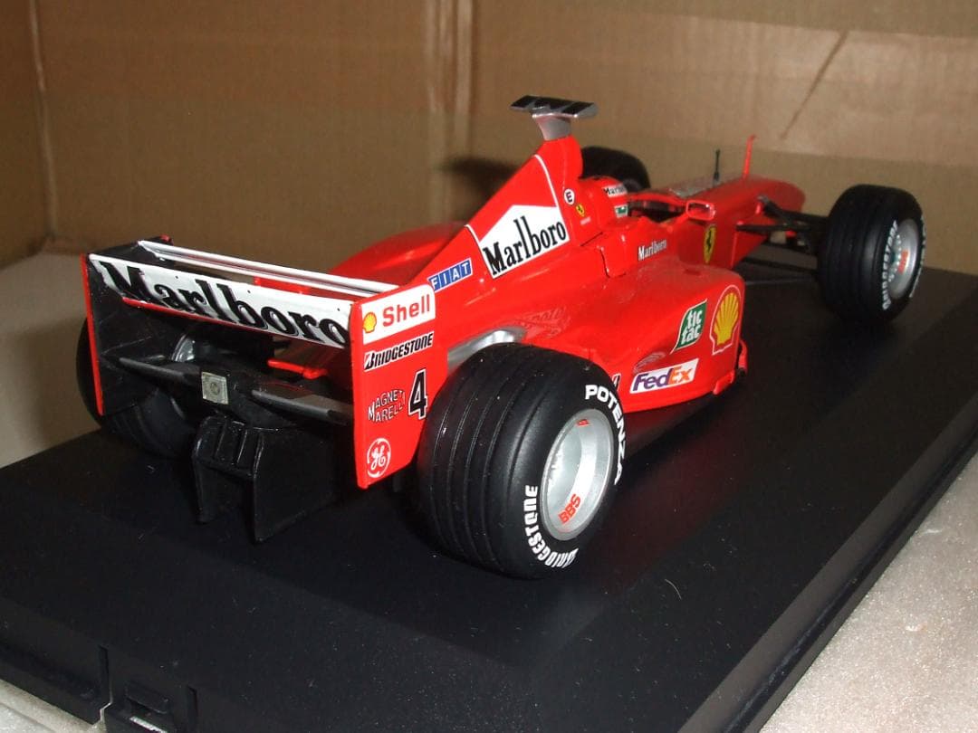 HW　F３９９　E・アーバイン　マルボロ仕様カスタム　箱なし　マテル　１／１８