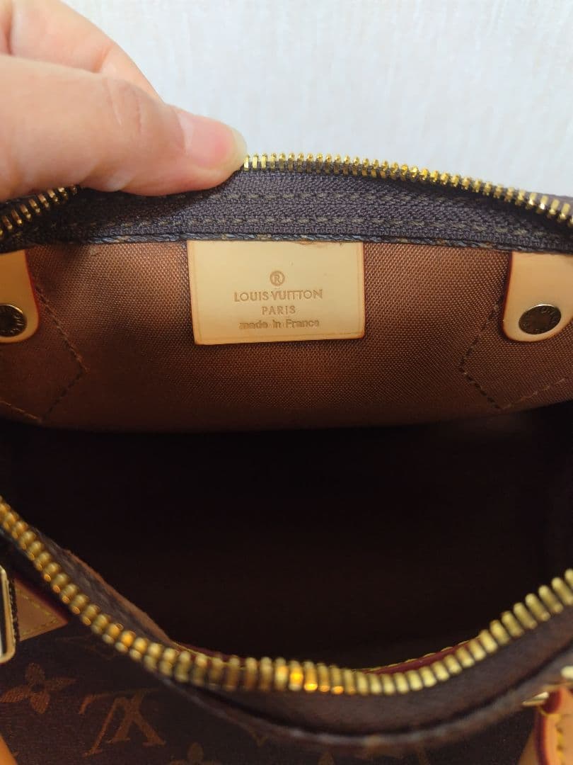 ★モノグラム　ショルダーバック★