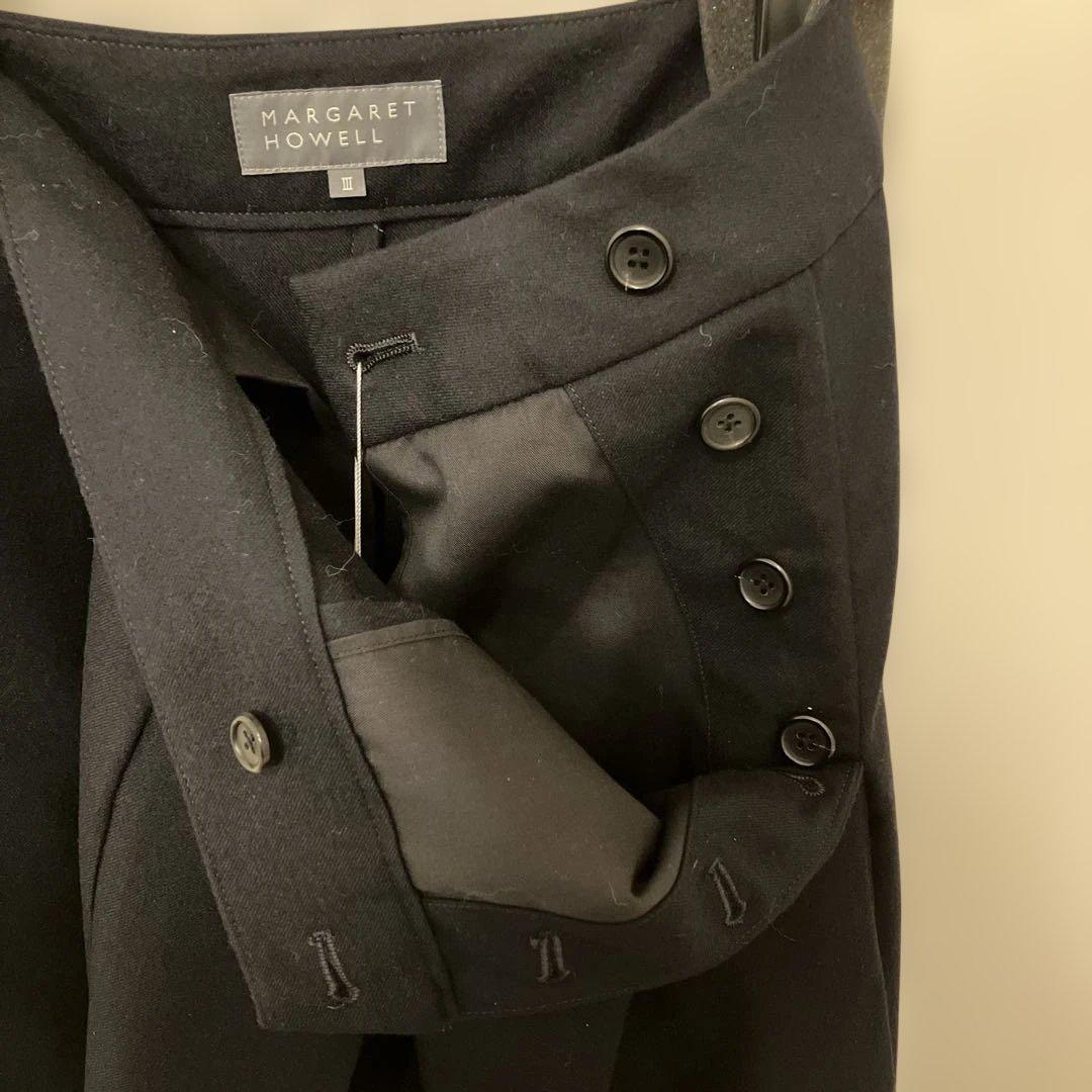 【新品未使用】マーガレットハウエル　スカート