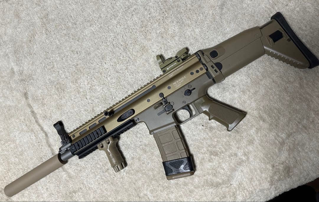次世代電動ガン東京マルイ SCAR-L【FDE/タンカラー】