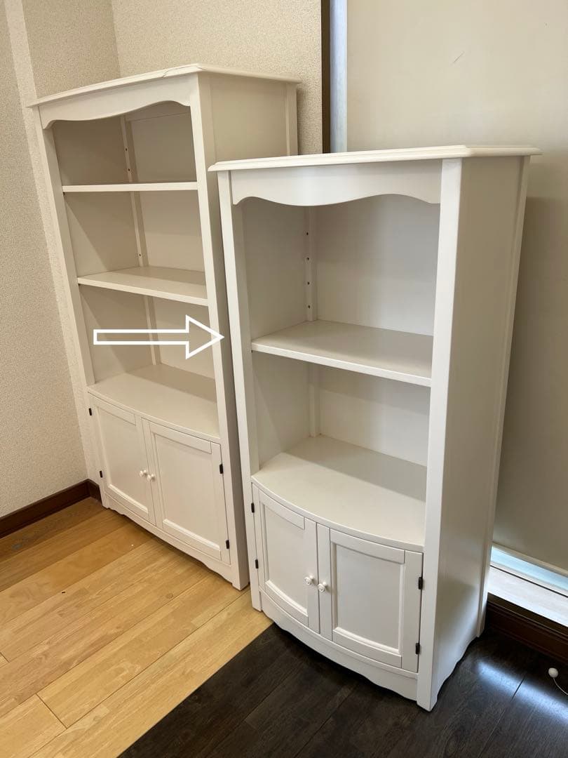 リリーホワイトリリージョンブックシェルフ本棚扉付き