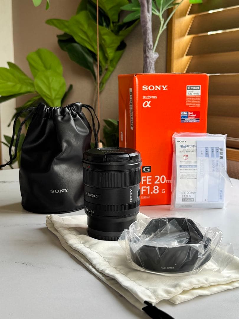 【ほぼ新品】SONY FE 20mm F1.8 G 付属品／箱有り
