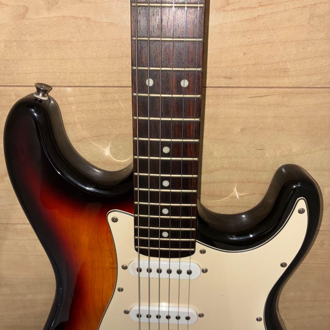 いい音です　selder ストラトキャスタータイプ　弦高調整済み　です