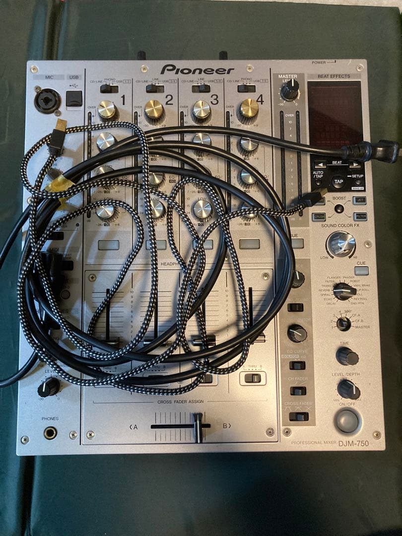 Pioneer DJM-750 DJミキサー