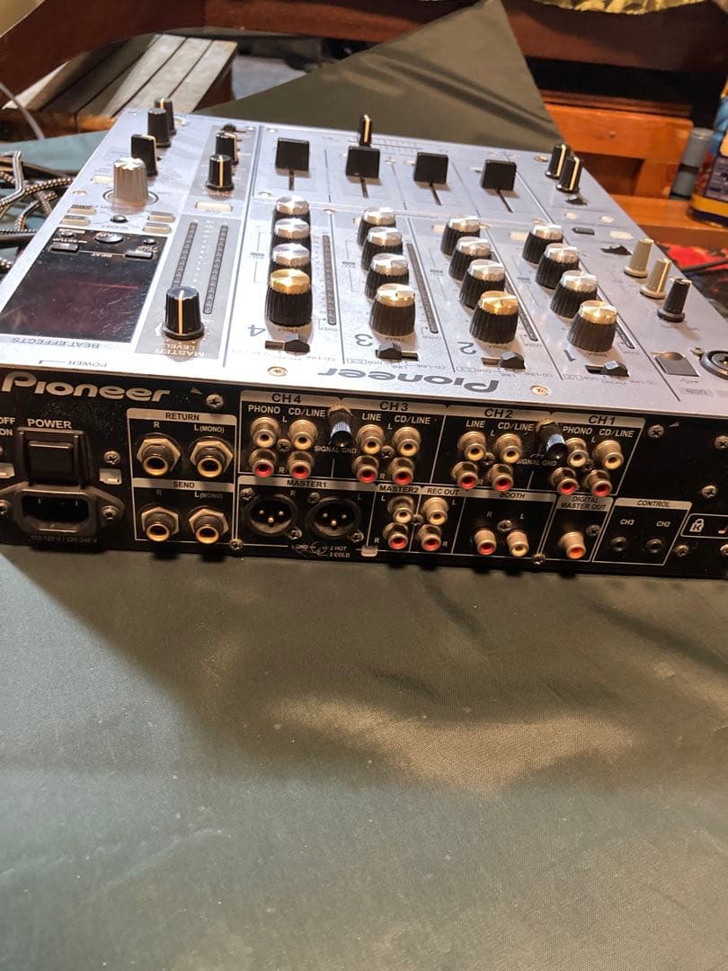 Pioneer DJM-750 DJミキサー
