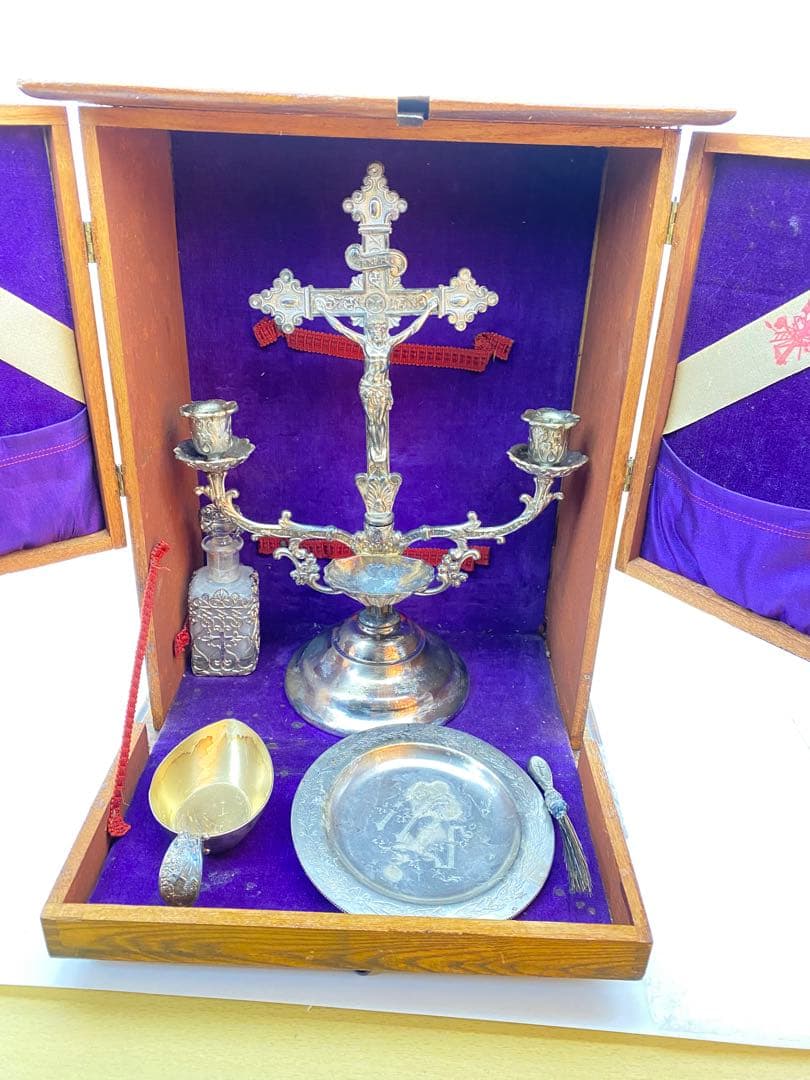 1890年代 カトリック聖具 Sick Call Outfit 縦型祭壇