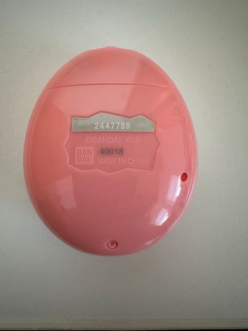 たまごっちみーつ　マジカル　カバー、ストラップ付き