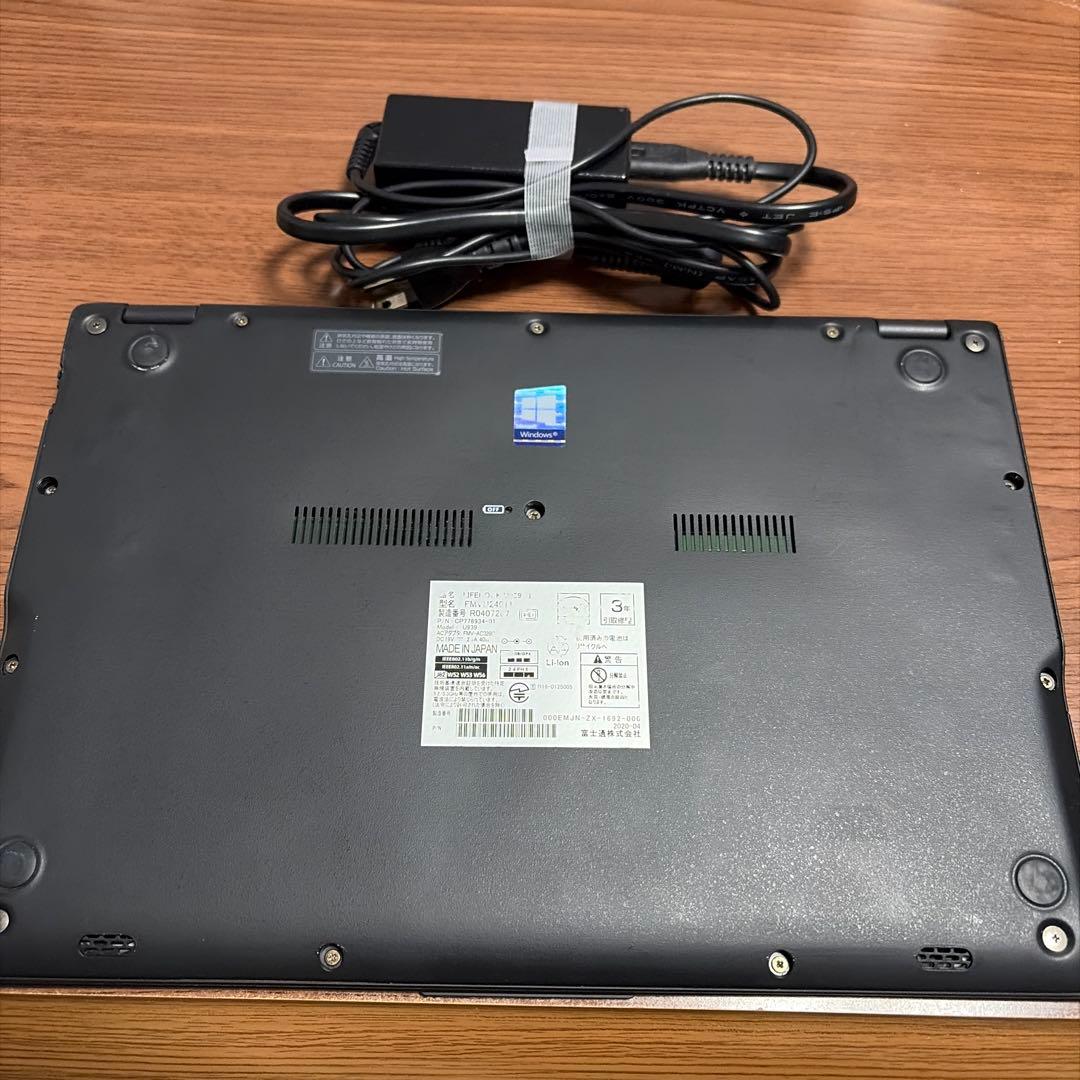 第8世代LIFEBOOK U939/B B5ノートPC Core i5 8GB②