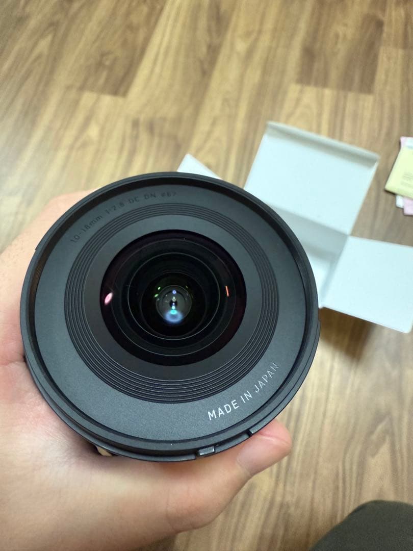 シグマ　Sigma RFマウント レンズ 10-18mm F2.8 dc dn