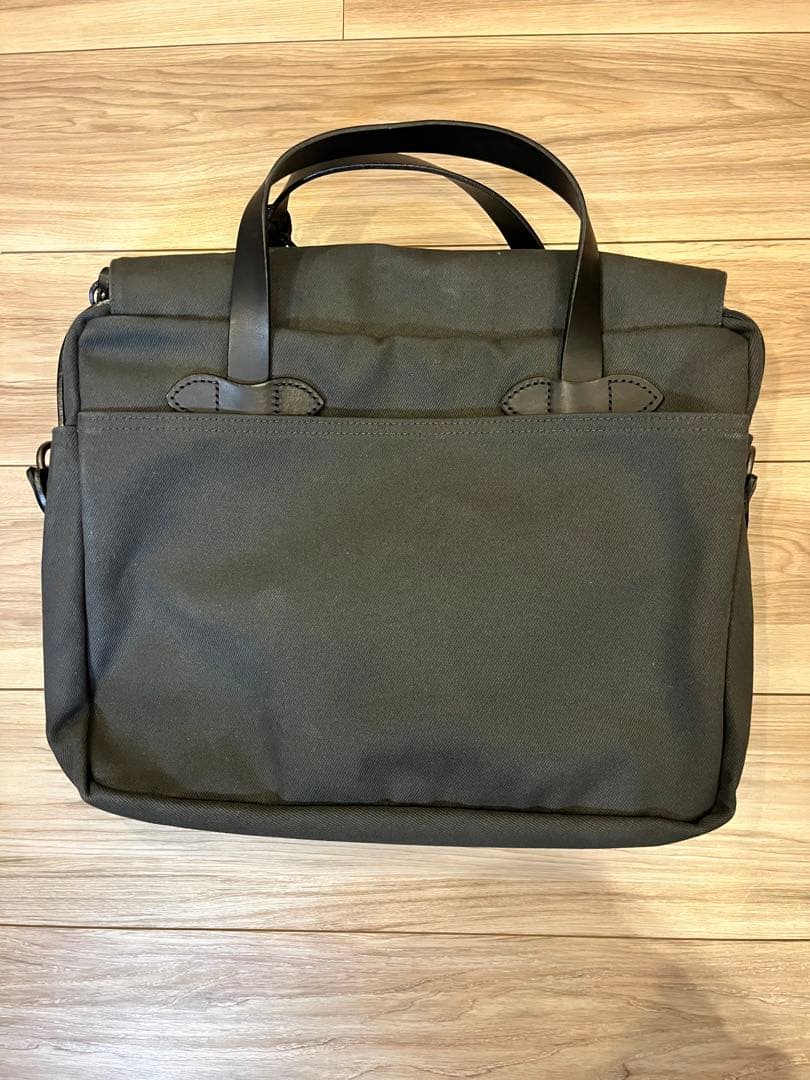 ヨーロッパ限定☆ フィルソン 定番 FILSON ラギットツイル ブリーフケース