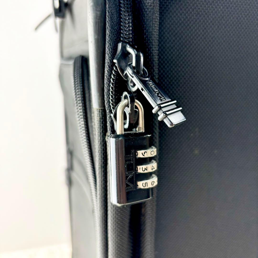 TUMI トラベルケース キャリーケース 2265D3 ハンガー