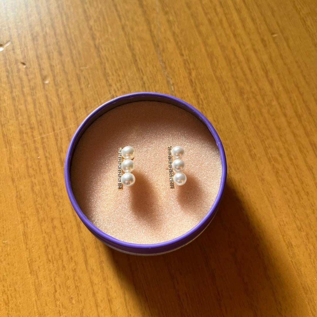 【最終価格】BAQLESS バックレスピアスCharisma Aida Gold