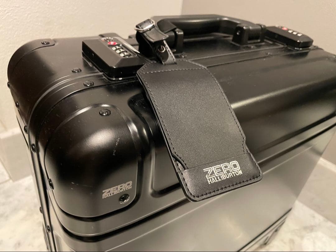 【状態良好】ゼロハリバートン 2輪キャリー アルミニウム　29L PCケース付